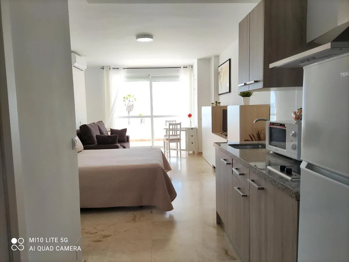 Daire Nuevo Roca Chica, Primera Linea Playa,Torremolinos
